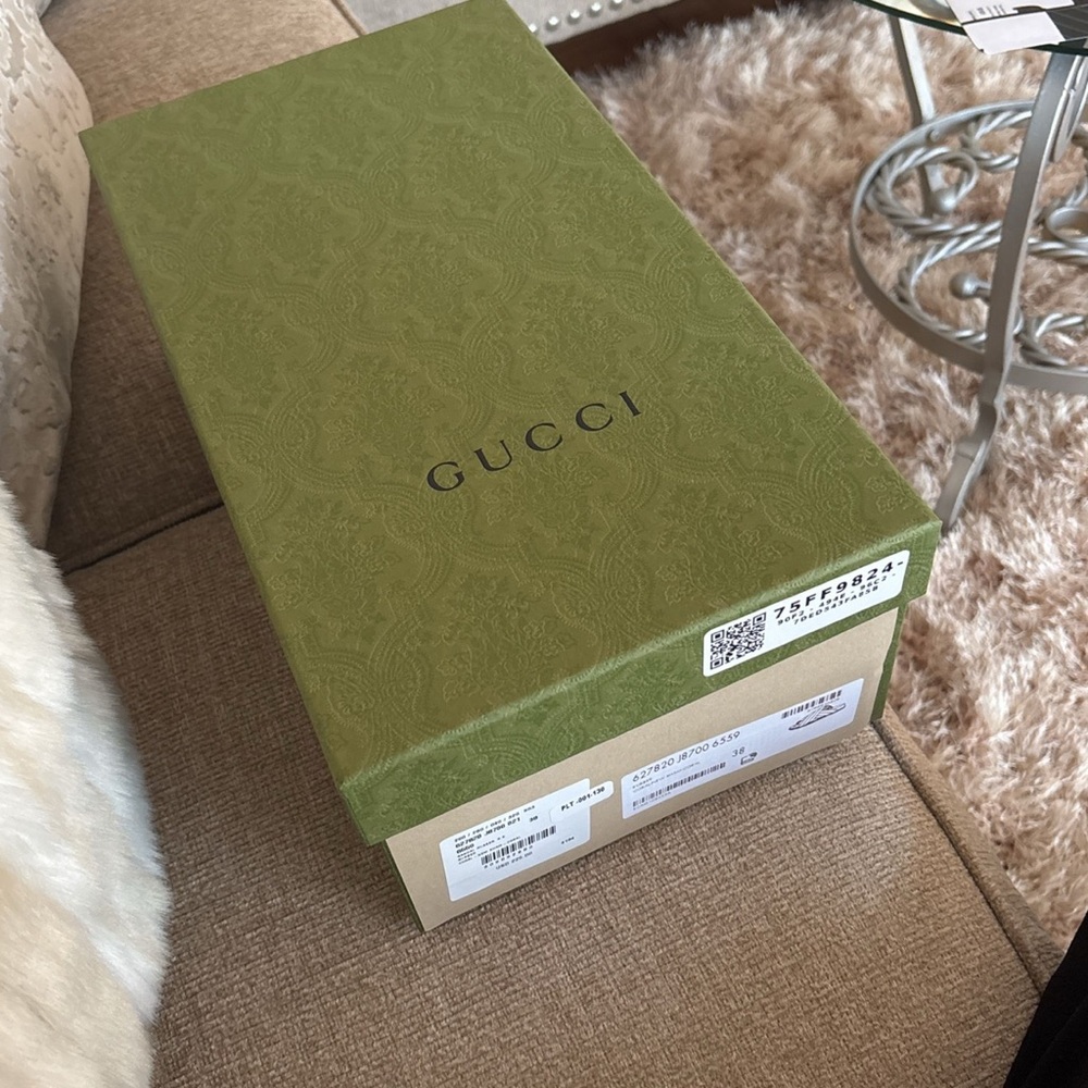 Gucci Ribber Slides - Picture 4 of 5